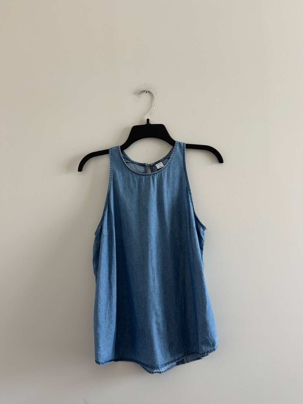 Old Navy Top Sleeveless Blue Chambray Cotton Women S Casual Coastal Preppy